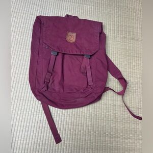 Maroon Fjällräven Kånken-style Canvas Backpack